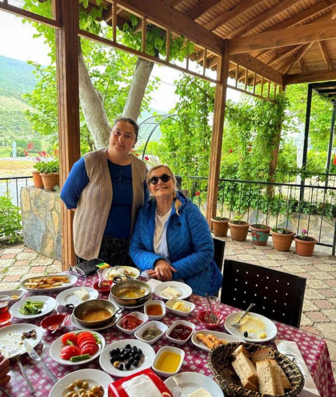Kır Sofrası